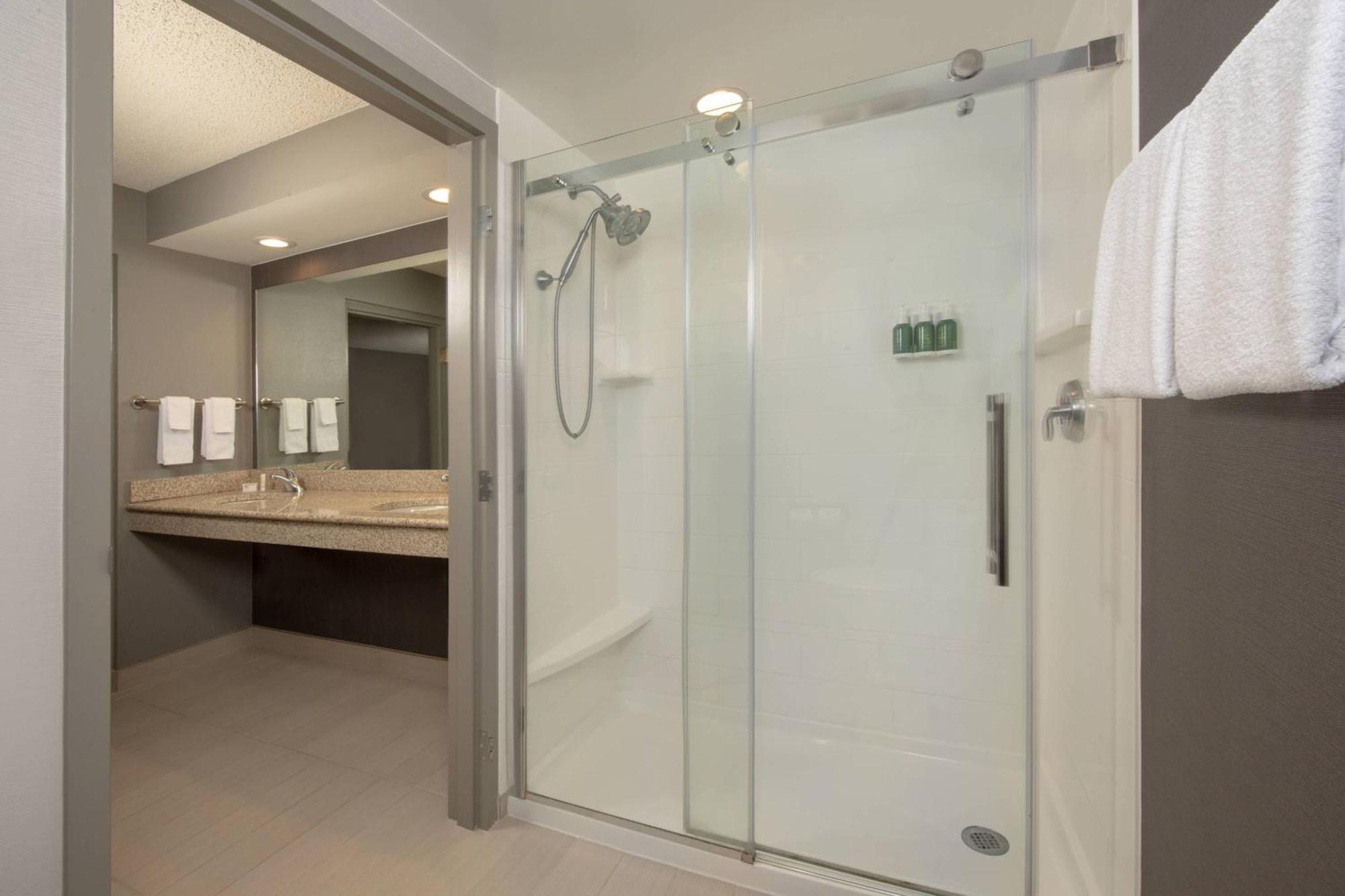 Courtyard By Marriott Frederick Otel Dış mekan fotoğraf